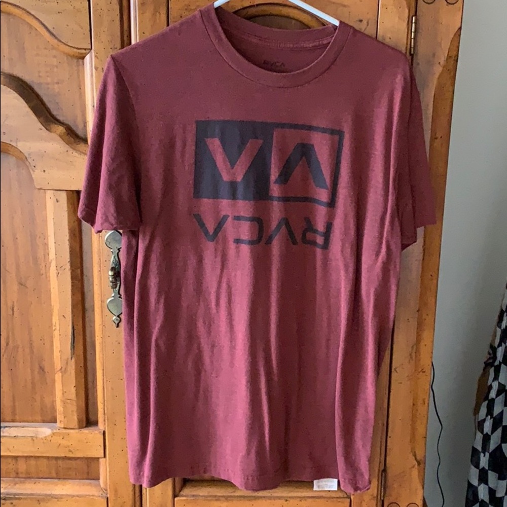Men’s RVCA t-shirt (Medium)